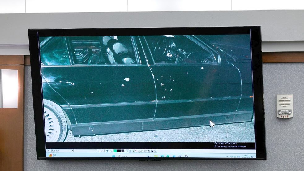 Die Kugeln durchsiebten das fahrende Auto des Rappers. (Archivbild) Foto: Steve Marcus