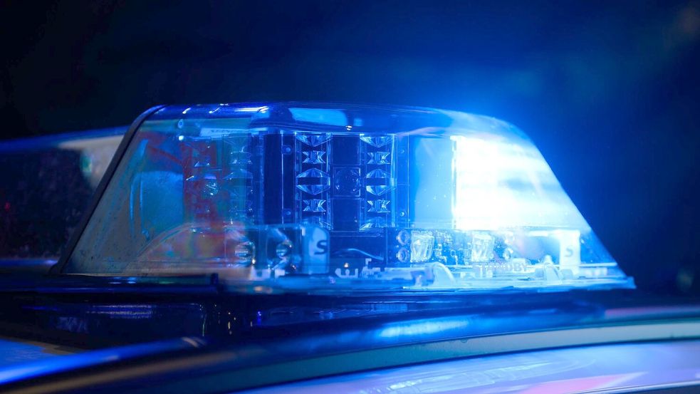 Die Polizei war mit zahlreichen Kräften im Einsatz. (Symbolbild) Foto: Julian Stratenschulte