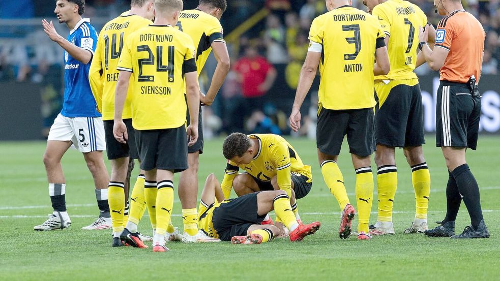 Dortmunds Giannis Konstantelias hat sich einen Kreuzbandriss zugezogen. Foto: Fabian Strauch