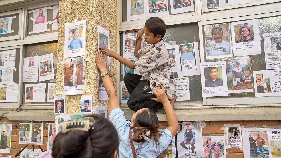Viele Menschen bangen weiter um vermisste Angehörige. Foto: Dar Yasin