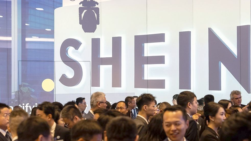 Shein ist bekannt für besonders günstige Mode. Foto: Chan Long Hei/AP/dpa