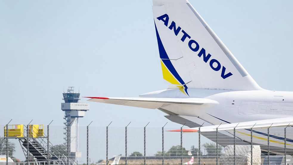 Wer steckt hinter dem Drohnen-Angriff am Flughafen Leipzig/Halle? (Archivbild) Foto: Hendrik Schmidt