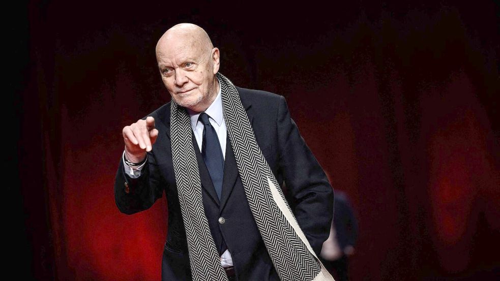 Mit „Cyrano von Bergerac“ und „Der Husar auf dem Dach“ prägte Jean-Paul Rappeneau das französische Kino. (Archivbild) Foto: Jeff Pachoud/AFP/dpa