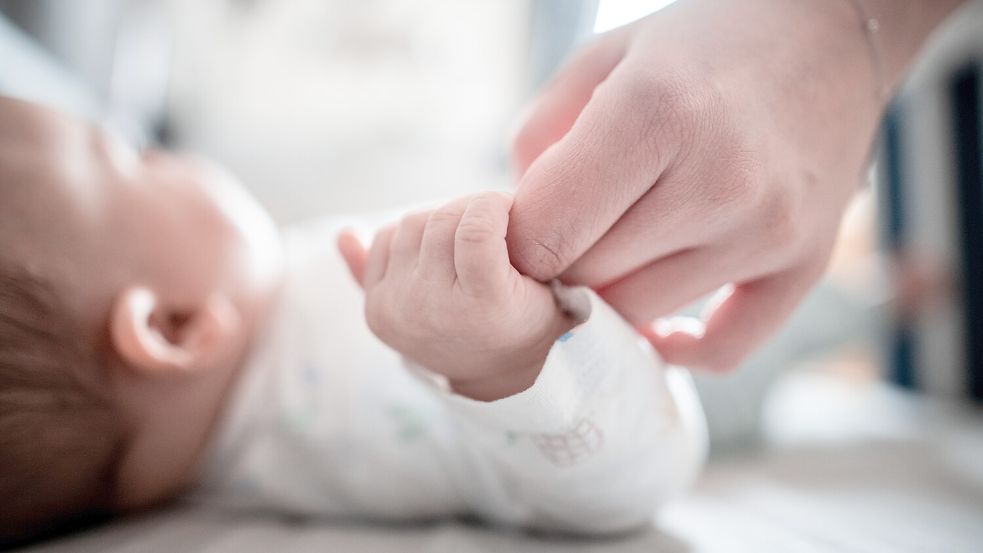 Die Deutschen bekommen immer weniger Kinder – auch aus Angst. Unser Autor wünscht sich einen Paradigmenwechsel. Foto: picture alliance/Fabian Strauch