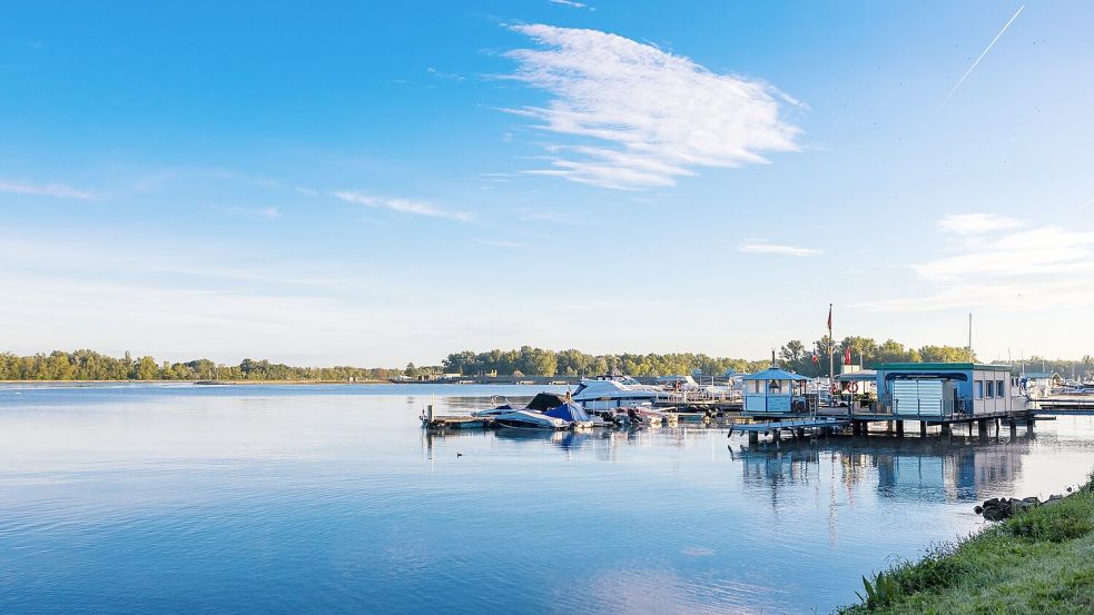 Am Freitag wird es im Süden Deutschlands bis zu 32 Grad warm. Foto: Philipp von Ditfurth/dpa