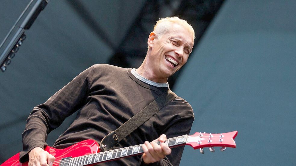 Farin Urlaubs neues Soloalbum heißt „Ein Lächeln im Gesicht“. (Archivbild) Foto: Rolf Vennenbernd/dpa