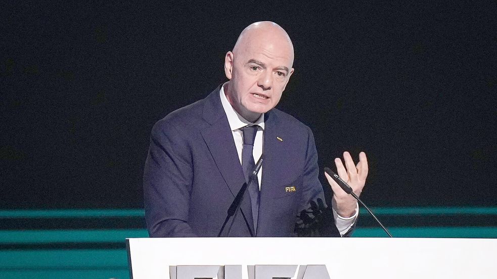 FIFA-Präsident Gianni Infantino steht im Mittelpunkt des Streits. (Archivbild) Foto: Darryl Dyck