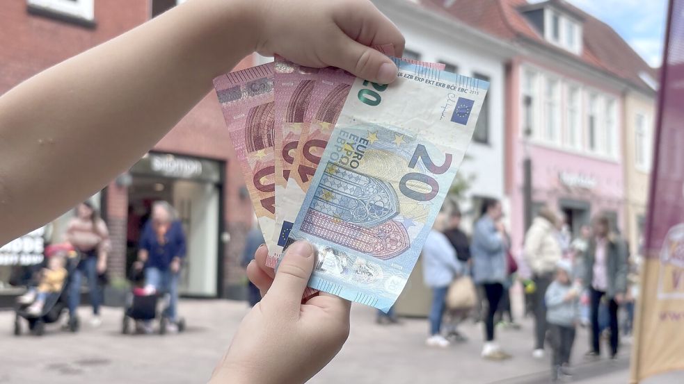 Das war das Budget für den Nachmittag mit einem Erwachsenen und zwei Kindern auf dem Auricher Kinderfest. Foto: Christin Wetzel