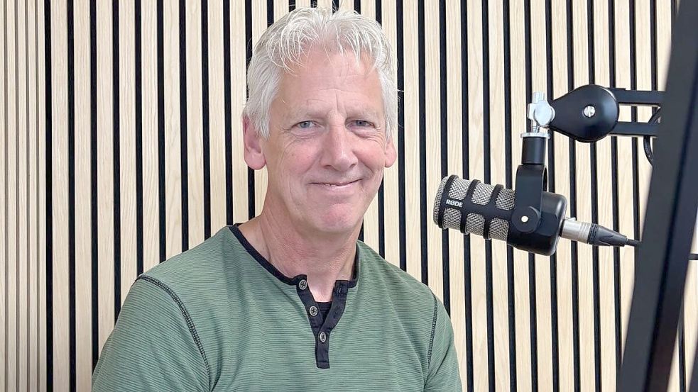 Frido Walter, Werfer und Vereinsvorsitzender des BV „Gute Hoffnung“ Pfalzdorf, erzählt von einem großen Vereinsprojekt und seinen Triumphen und Niederlagen. Foto: Wolf-Rüdiger Saathoff