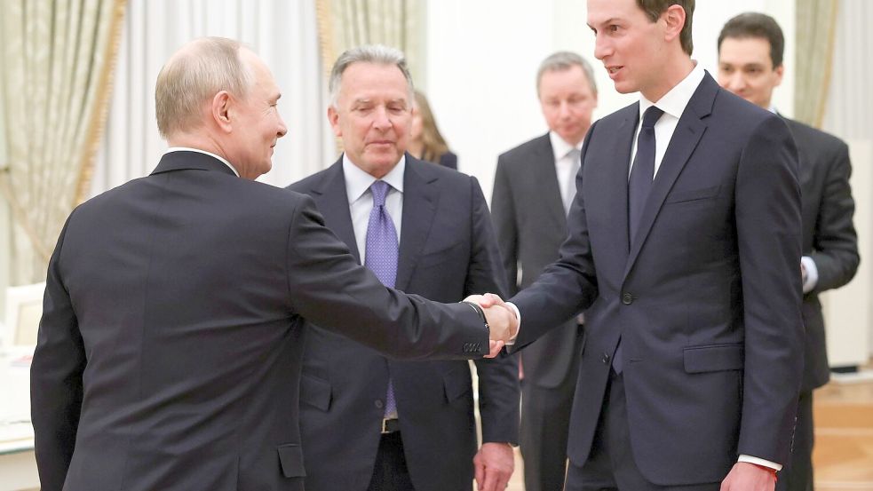 Der US-Sondergesandte Witkoff soll Putin zum achten Mal treffen. (Archivbild) Foto: Uncredited/Pool Sputnik Kremlin/
