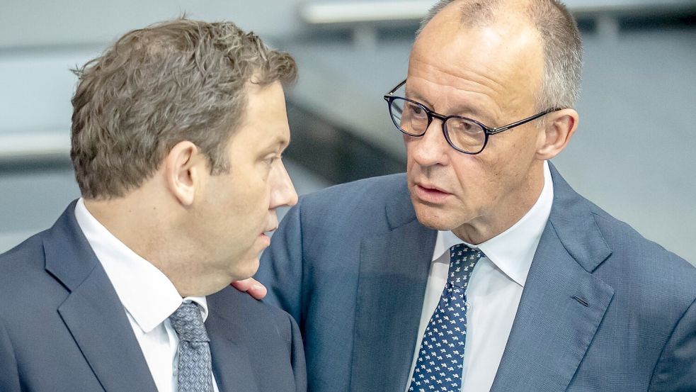 Kanzler und Vizekanzler bemühen sich um gemeinsame Botschaften. (Archivbild) Foto: Michael Kappeler/dpa