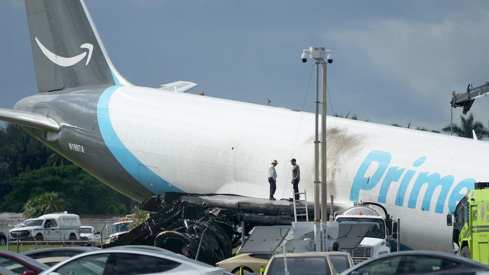 Das Flugzeug schoss über die Landebahn hinaus. Foto: Lynne Sladky