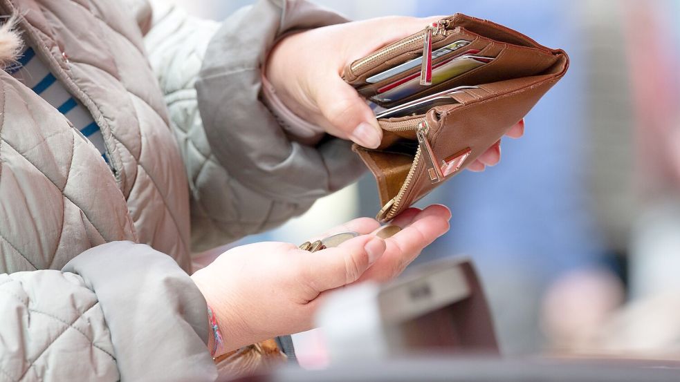 Steigende Preise bremsen den privaten Konsum, der in guten Zeiten eine wichtige Stütze für das Wirtschaftswachstum ist. (Symbolbild) Foto: Sebastian Kahnert