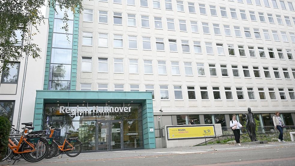 Krach war vor dem Wahlkampf als Regionspräsident von Hannover tätig, ließ sich dann aber beurlauben. (Archivbild) Foto: Julian Stratenschulte/dpa