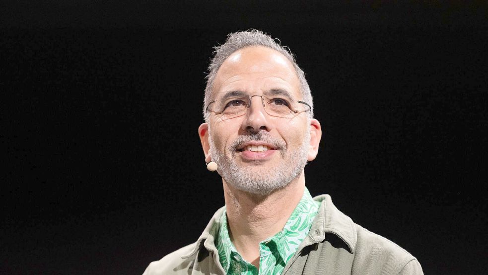 Yotam Ottolenghi hat ein neues Buch veröffentlicht. (Archivbild) Foto: Rolf Vennenbernd