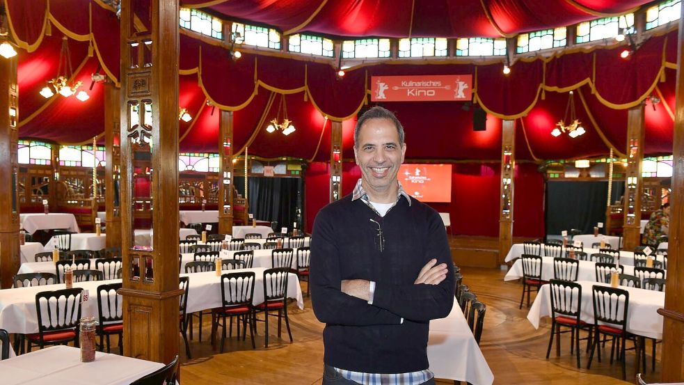 Yotam Ottolenghi kann den Wunsch, Essen zu bestellen, nachvollziehen. (Archivbild) Foto: Jens Kalaene