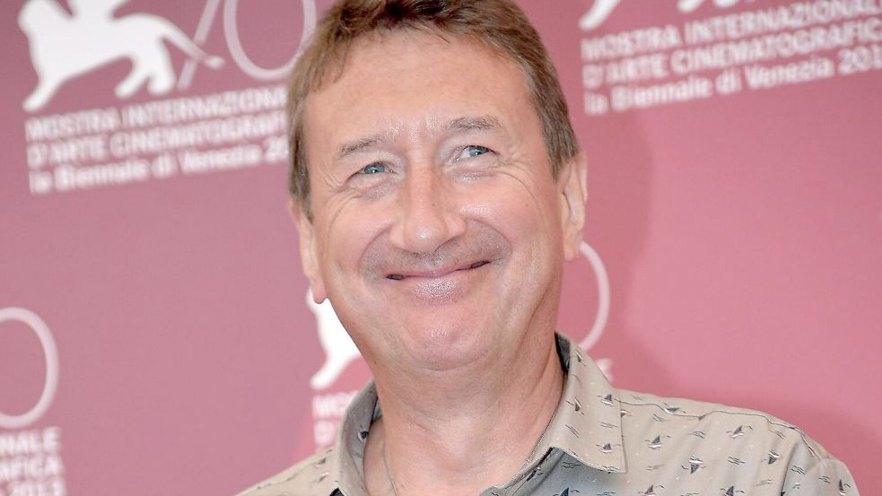 Steven Knight bestätigte, dass er den ersten Drehbuchentwurf für den nächsten James-Bond-Film fertig hat. (Archivbild) Foto: Claudio Onorati