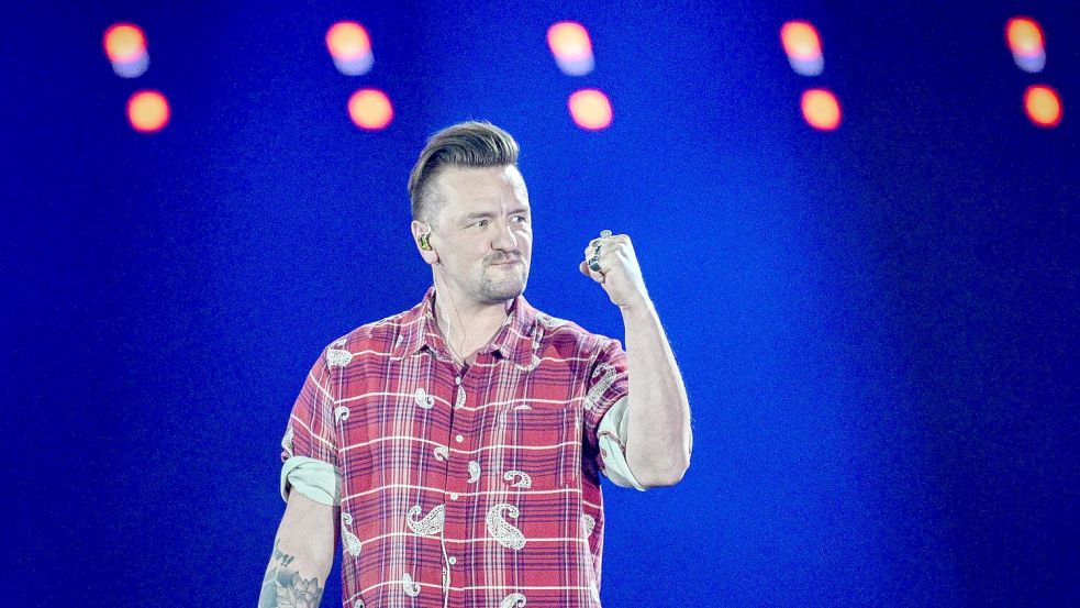 Ben Zucker wurde als einer der ersten Promis bei „The Masked Singer“ enttarnt. (Archivbild) Foto: Jens Kalaene
