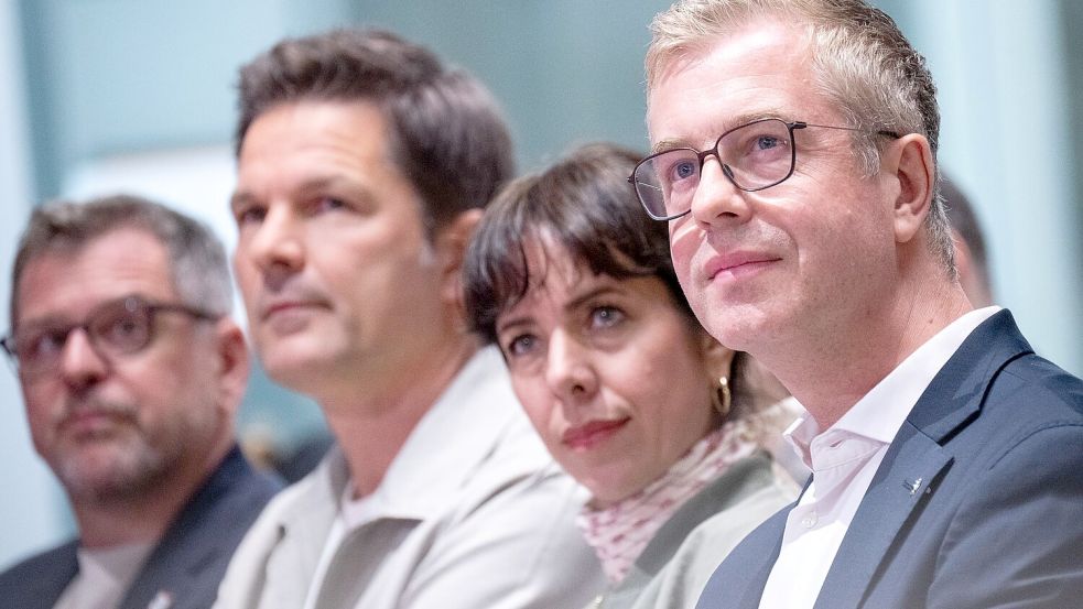 Gleich mehrere Spitzenkandidaten für die Berlin-Wahl am 20. September hoffen auf den Einzug ins Rote Rathaus. (Archivbild) Foto: Sebastian Christoph Gollnow