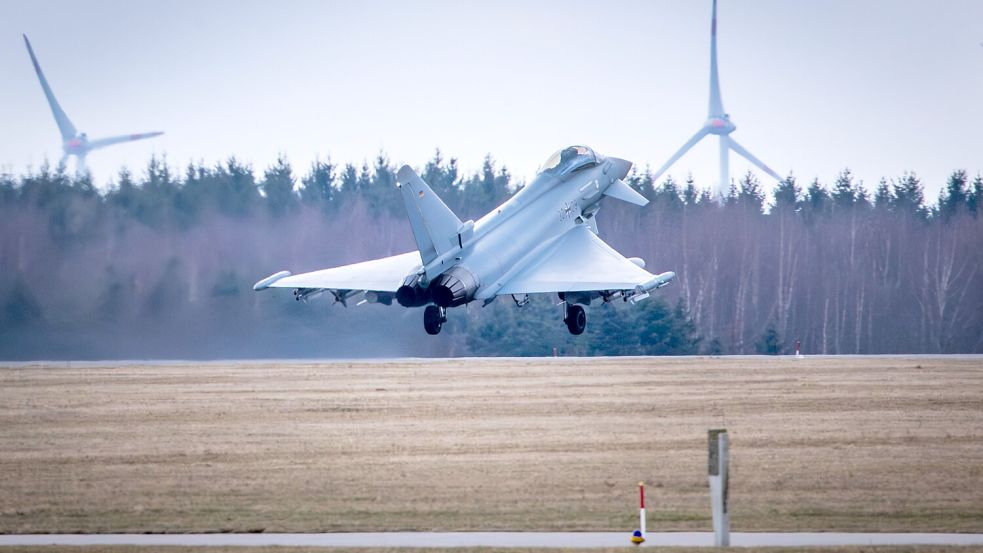 Ein Eurofighter beim Start vom Taktischen Luftwaffen Geschwader 71 „Richthofen“. Foto: DPA/Jens Büttner