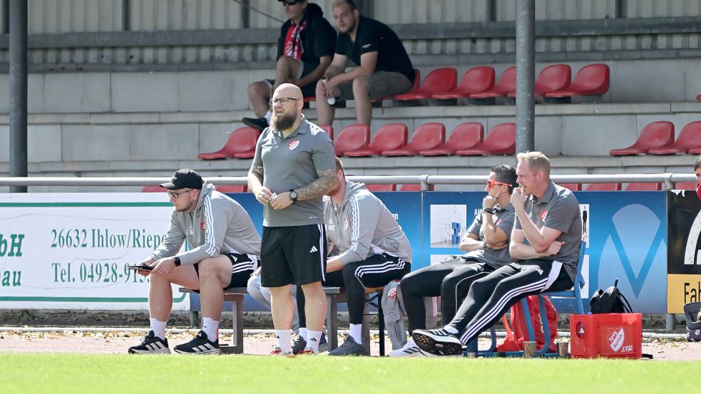 Die Auricher Frauen führten beim Regionalliga-Spitzenreiter mit 1:0 und verloren am Ende knapp. Foto: Jens Doden (Blomberg)