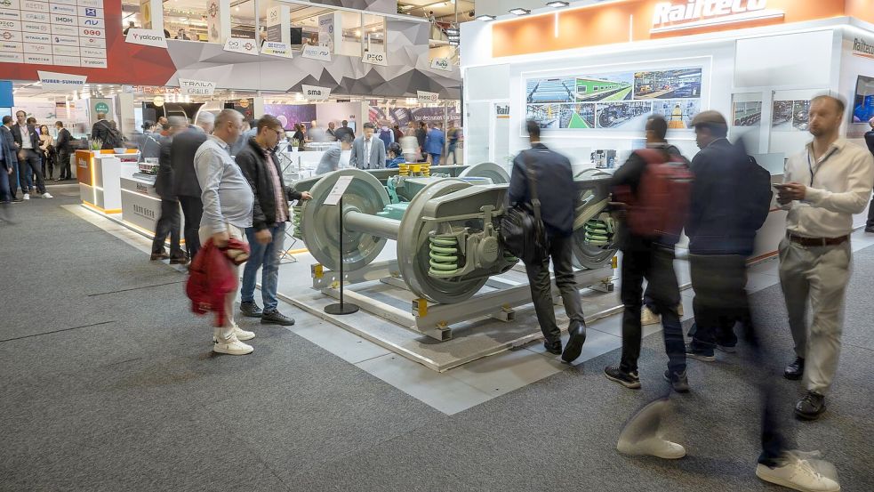 Auf der Mobilitätsmesse Innotrans geht es um technische Innovationen für den Schienenverkehr. Foto: Christophe Gateau/dpa