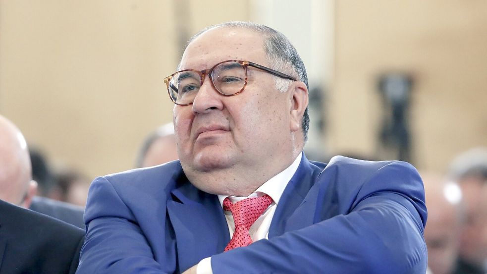 Nicht mehr auf der EU-Sanktionsliste: Alischer Usmanow.  (Archivbild) Foto: Yuri Kochetkov/epa/dpa