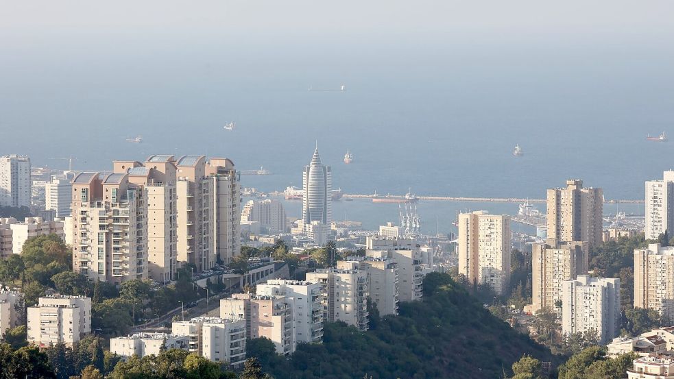 Der Hafen von Haifa. (Symbolbild) Foto: Gil Cohen Magen/XinHua/dpa