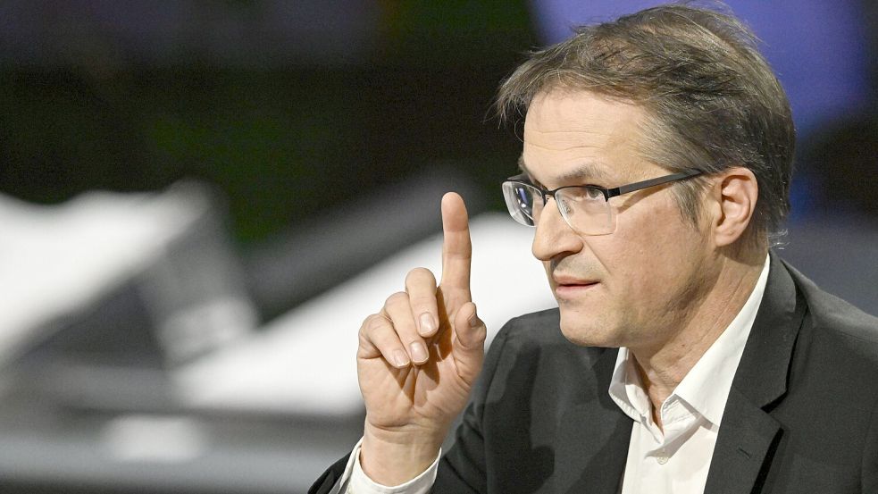 Migrationsforscher und Politikberater Gerald Knaus spricht bei Markus Lanz über die Ängste europäischer Staaten vor der politischen Entwicklung in Deutschland. Foto: IMAGO/teutopress