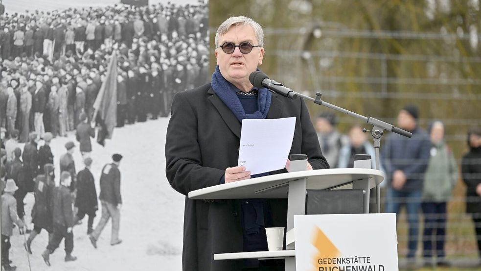 Hape Kerkeling hat eine vielbeachtete Rede zum Jahrestag der Befreiung des Konzentrationslagers Buchenwald bei Weimar gehalten. (Archivbild) Foto: Martin Schutt/dpa
