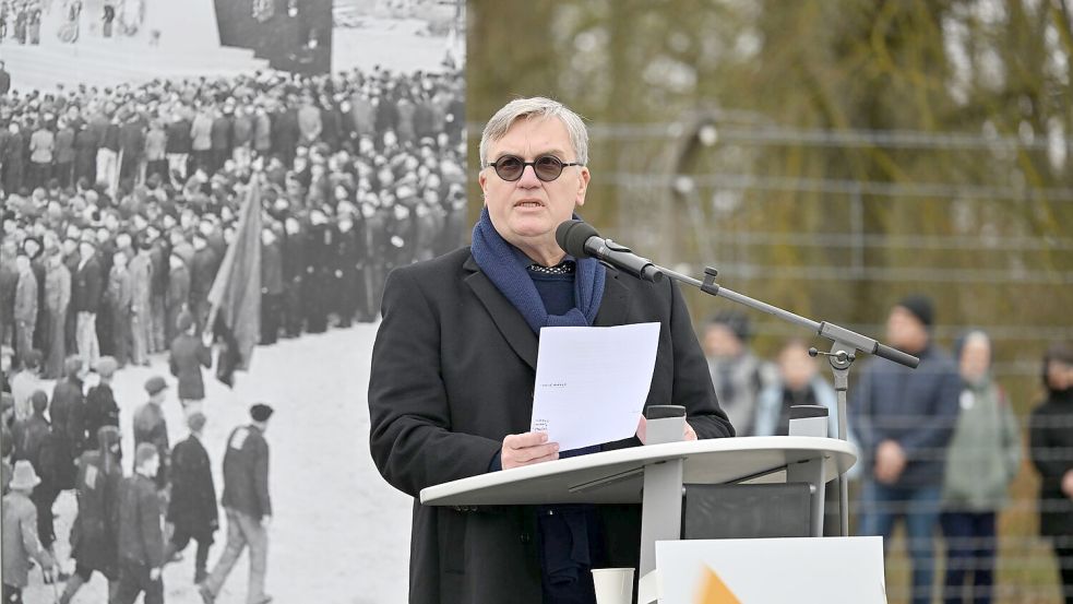 Der Entertainer Hape Kerkeling ist zu einer Anhörung im Justizausschuss des Thüringer Landtag zu einem möglichen AfD-Verbotsverfahren geladen. (Archivbild) Foto: Martin Schutt/dpa