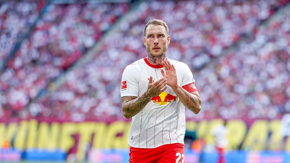 David Raum ist Kapitän bei RB Leipzig. (Archivbild)  Foto: Jan Woitas/dpa