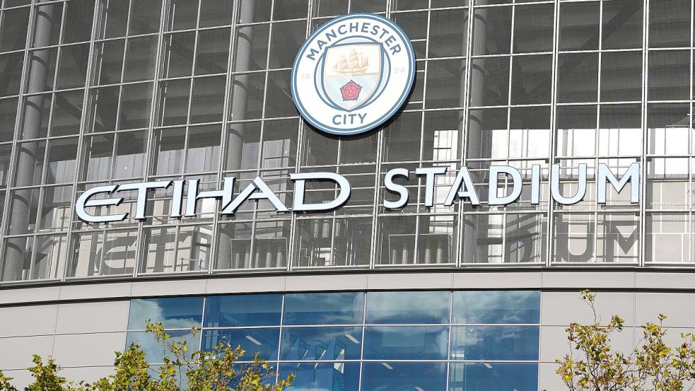 Der City-Sponsor erwägt juristische Schritte.  Foto: Martin Rickett/PA Wire/dpa