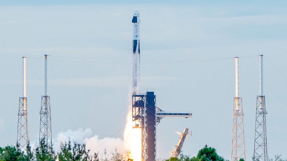Die Astronauten brachen vom Weltraumbahnhof Cape Canaveral im US-Bundesstaat Florida zur ISS auf. Foto: John Raoux/AP/dpa