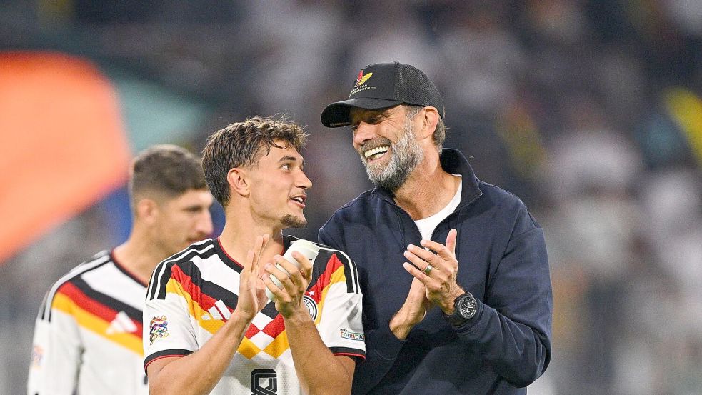 Jürgen Klopp konnte gegen Serbien den ersten Sieg als DFB-Coach feiern. Foto: Tom Weller/dpa