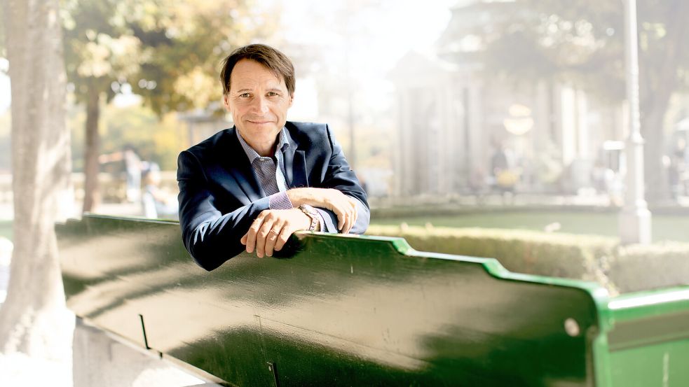 Bestseller-Autor Rolf Dobelli plant das tägliche Leben anhand seiner persönlichen Sterbeerwartung. Foto: Bodo Rüedi