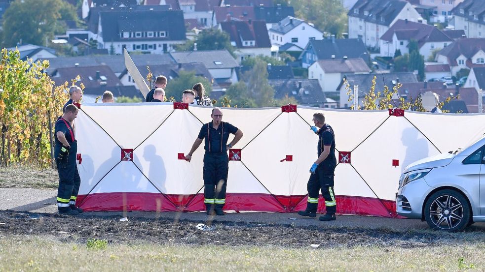 Noch ist vieles unklar nach dem Absturz eines Kleinflugzeuges. Foto: Marius Bulling/onw-images/dpa