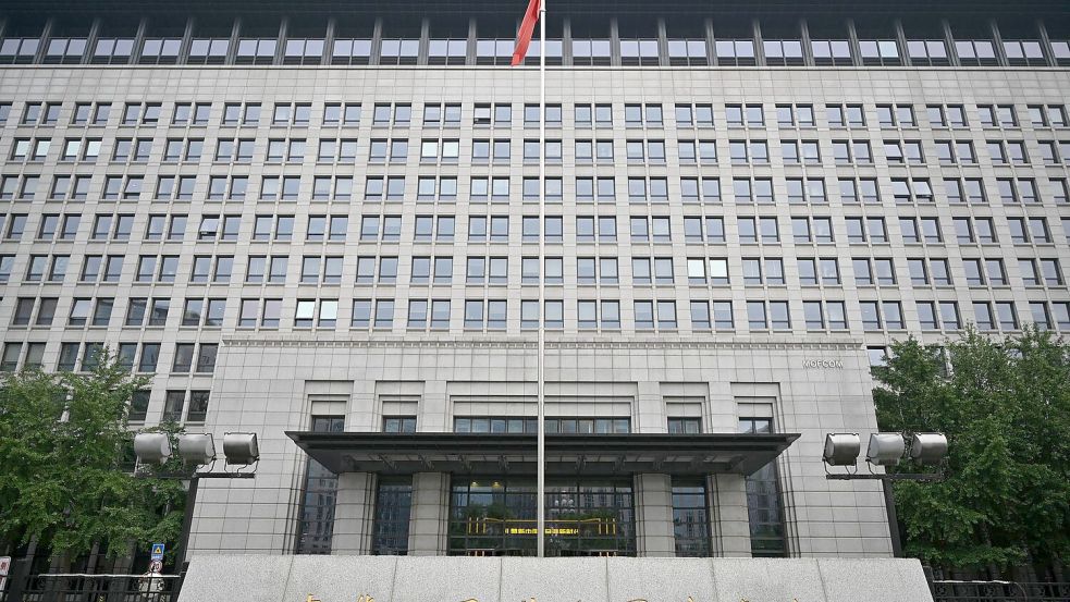 Das Pekinger Handelsministerium kritisiert die Pläne für neue EU-Handelsbeschränkungen.  (Archivbild) Foto: Johannes Neudecker/dpa