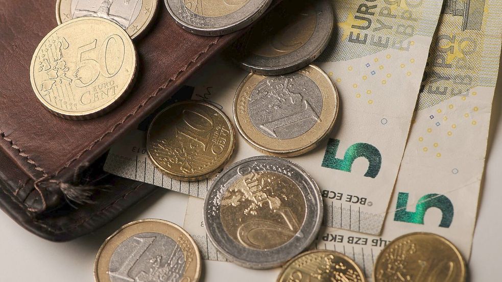 Frankreichs steigende Schulden wirken sich auch auf Deutschland und den gesamten Euroraum aus. Foto: dpa/Swen Pförtner