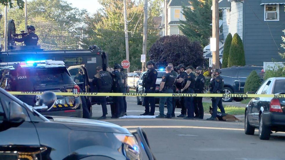 Neun Menschen sind bei einer Gewalttat in der Stadt Erie im US-Staat Pennsylvania getötet worden.  Foto: Matt Barnum/WJET/AP/dpa