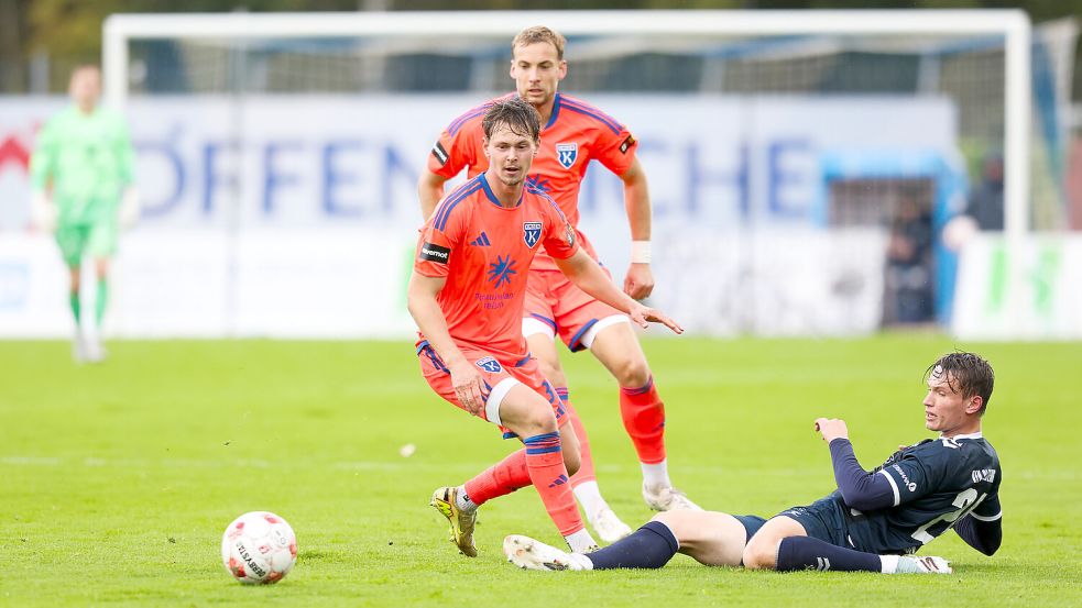 Kickers Emden verlor das Derby beim VfB Oldenburg. Foto: Jens Doden/Emden