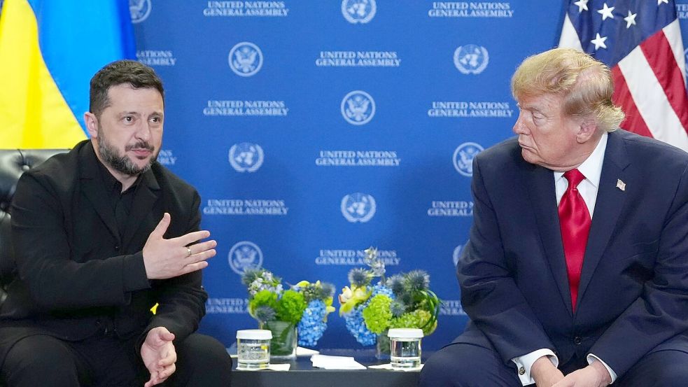 Der ukrainische Präsident Selenskyj wirft der US-Regierung mangelnden Druck auf den Kreml vor. (Archivbild) Foto: Julia Demaree Nikhinson/AP/dpa