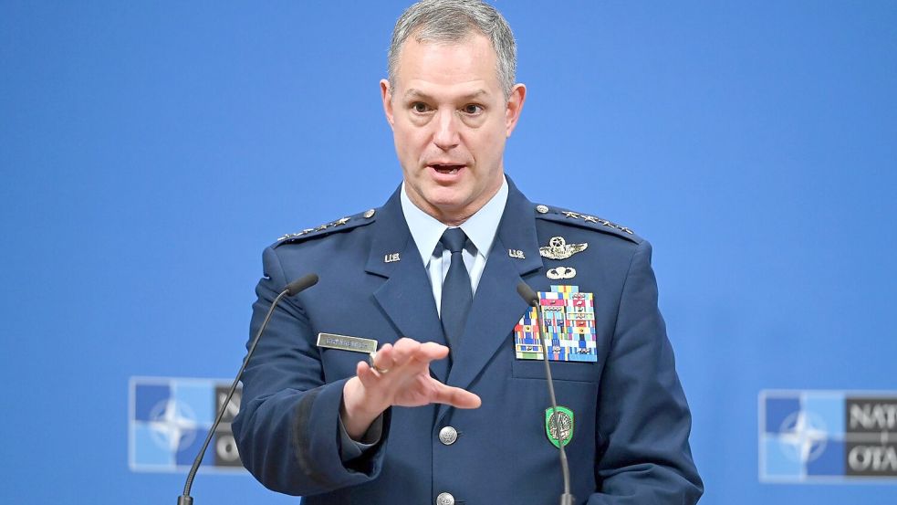 Der Oberbefehlshaber der Nato-Streitkräfte in Europa, Alexus Grynkewich, hat eine neue Sicherheitsstrategie des Bündnisses vorgestellt.  Foto: Elisa Schu/dpa