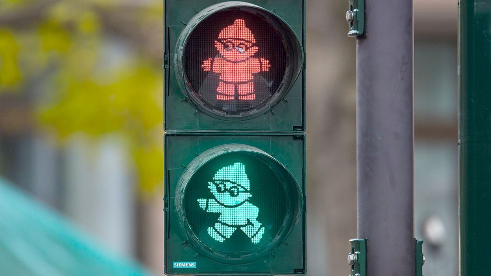 Die Mainzelmännchen regeln den Verkehr in Mainz. (Archivbild) Foto: picture alliance / Andreas Arnold/dpa