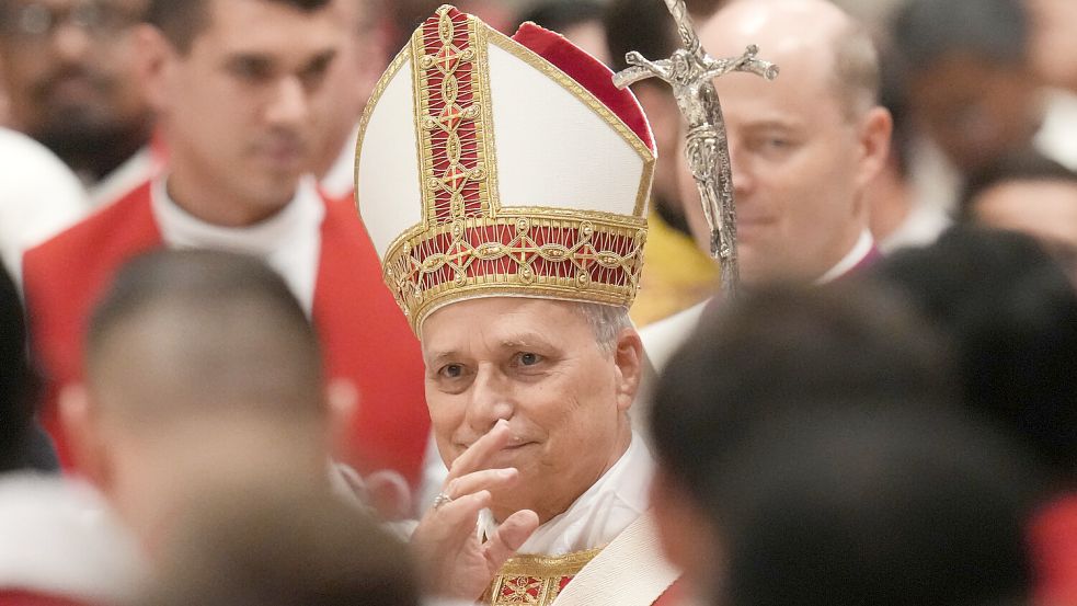 Papst Leo XIV. im Petersdom im Vatikan. Foto: dpa/Gregorio Borgia
