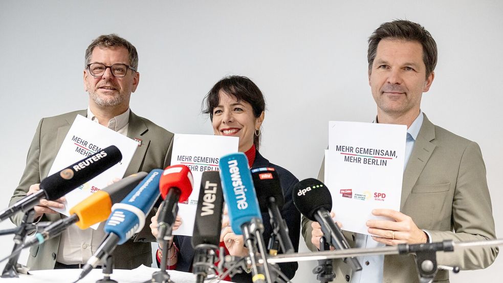 Das Sondierungspapier von Linke, Grünen und SPD ist rund 30 Seiten lang.     Foto: Fabian Sommer/dpa