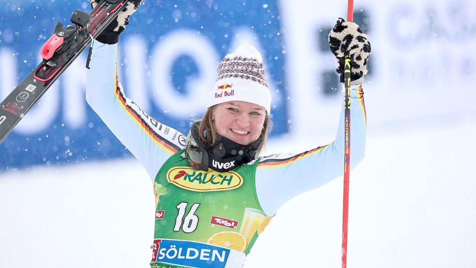 Dritte beim Saisonauftakt in Sölden: Emma Aicher. Foto: Marco Trovati/AP/dpa