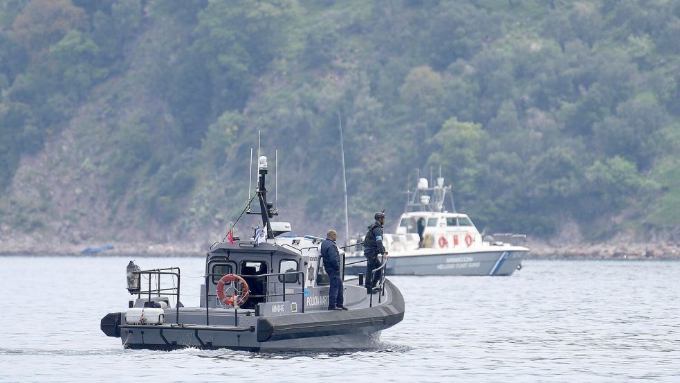 Frontex arbeitet mit den nationalen Grenzschutzbehörden zusammen. (Archivbild)  Foto: Panagiotis Balaskas/AP/dpa