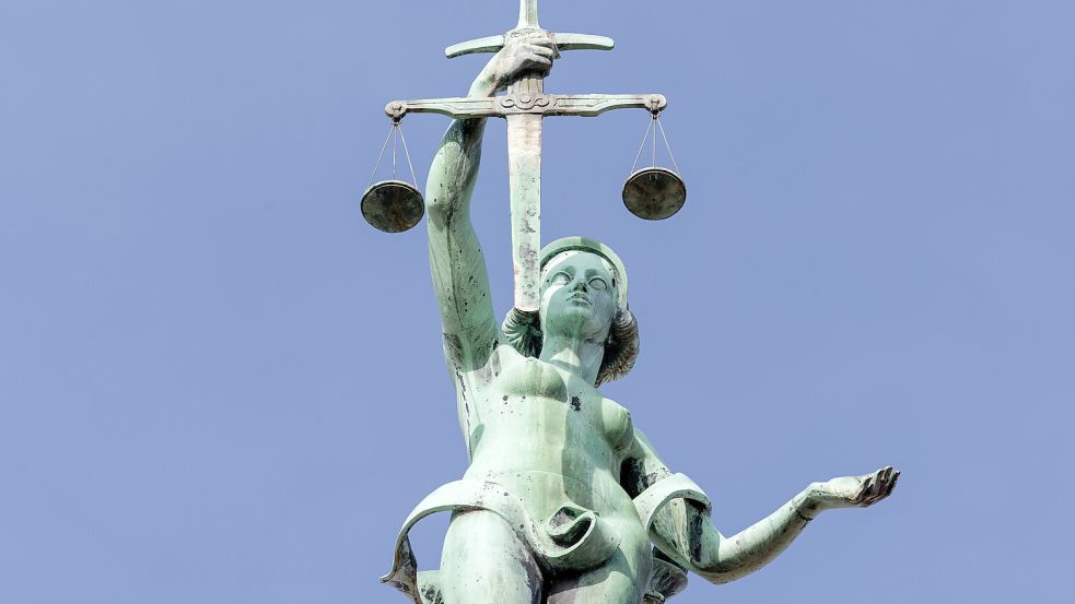 Ungerechtigkeit scheint leicht zu erkennen zu sein. Aber bei Gerechtigkeit ist das schon schwerer. Foto: IMAGO/David Ebener / fototronik.de