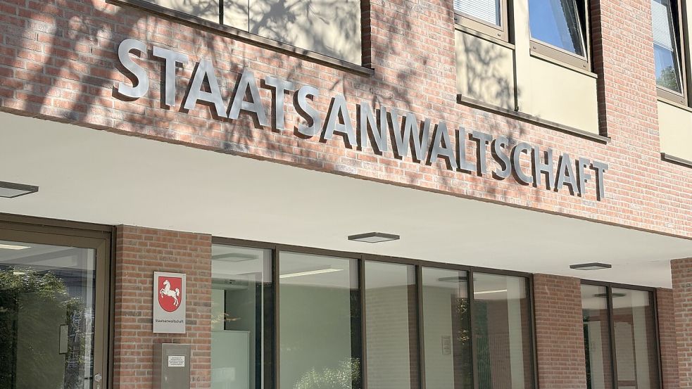 Die Staatsanwaltschaft Aurich hat mit ihrer Berufung dafür gesorgt, dass gegen den Autoverkäufer ein zweites Mal verhandelt wird. Foto: Thomas Dirks